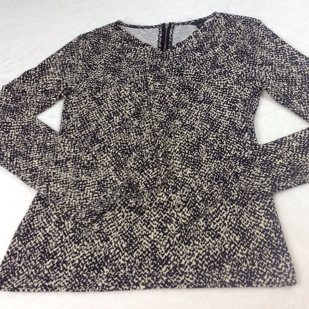Ann Taylor Knit Top Twisted Front Detail Back Zipper